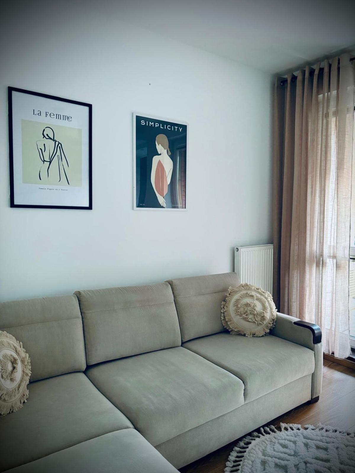 Apartment White Glove Wojska Polskiego